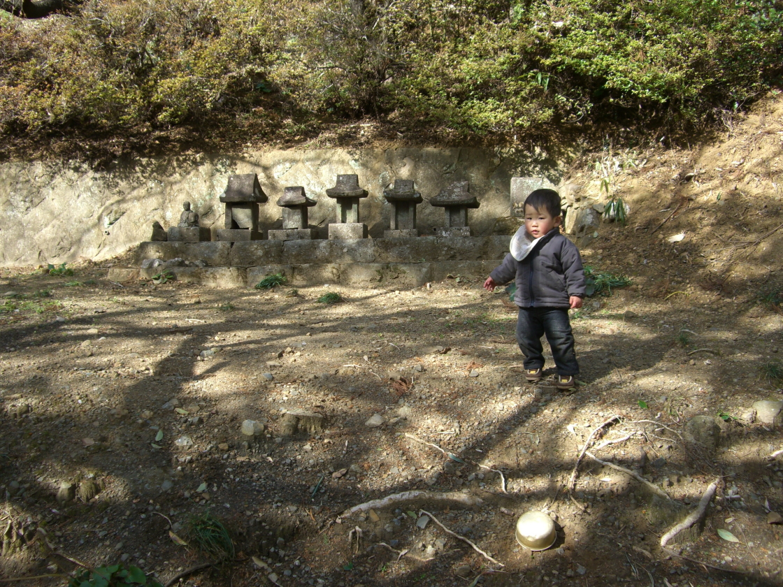 八幡の神：(ﾊﾁﾏﾝﾉｶﾐ)